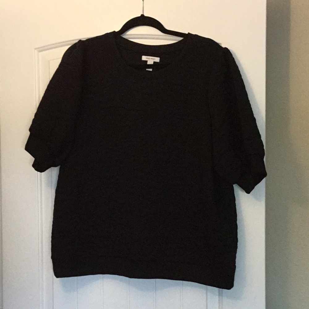 Short sleeve pullover